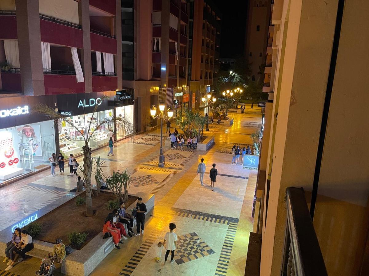 Appartement Haut Standing Gueliz Plaza Avec Vue Marrakesh Luaran gambar