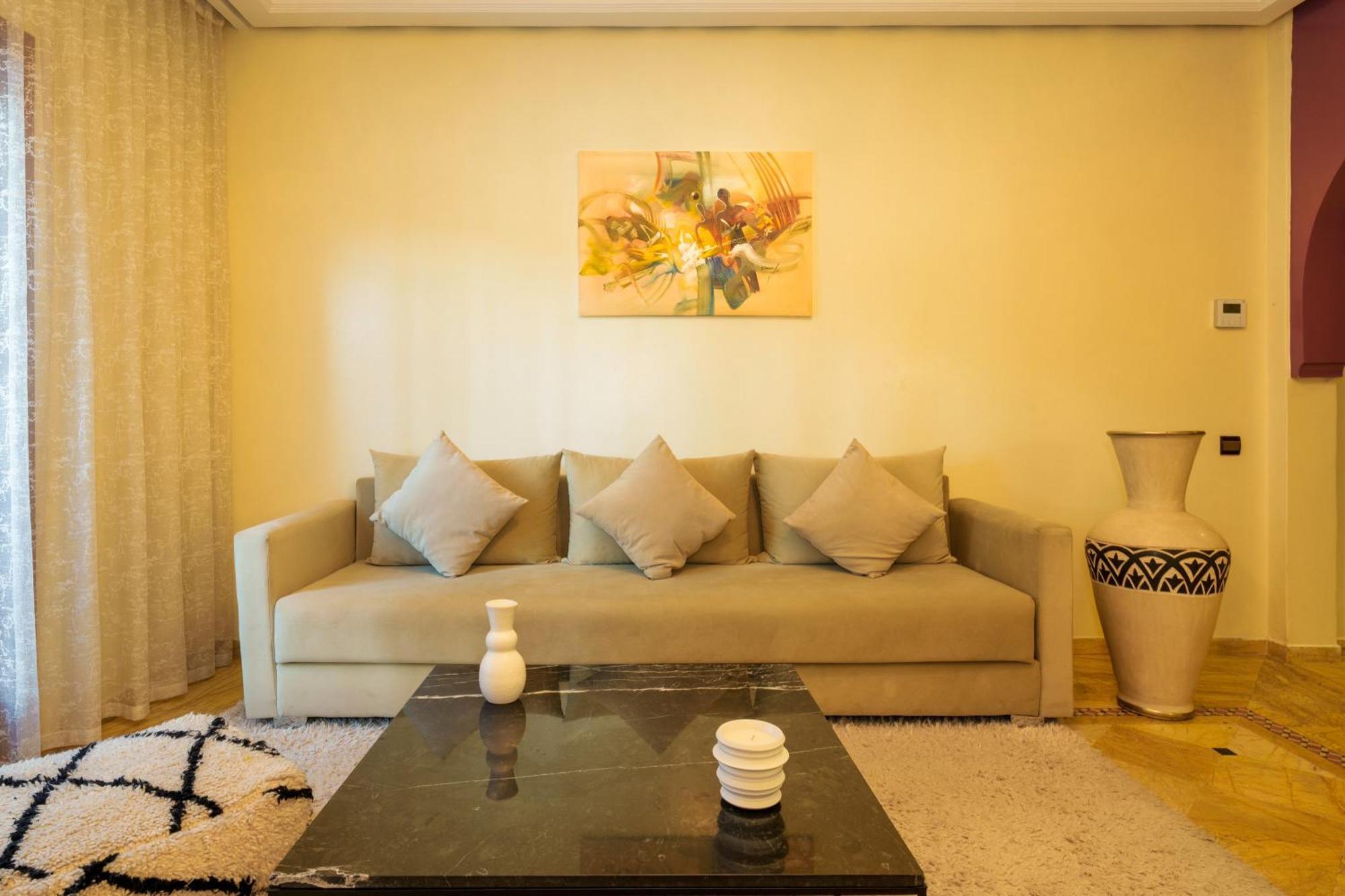 Appartement Haut Standing Gueliz Plaza Avec Vue Marrakesh Luaran gambar