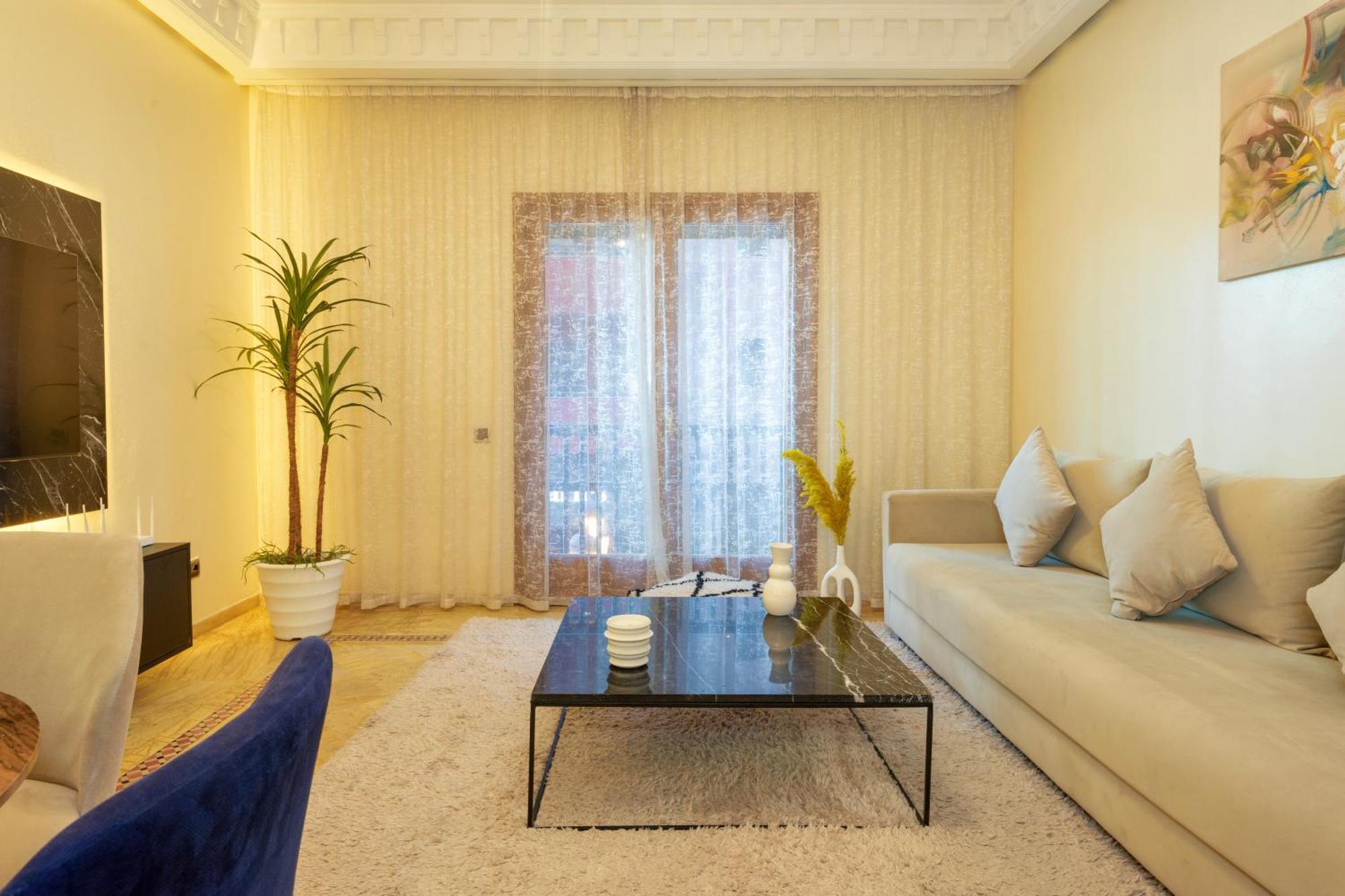 Appartement Haut Standing Gueliz Plaza Avec Vue Marrakesh Luaran gambar